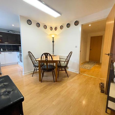 גלאזגו Kelvingrove 2 Bedroom Apartment - Private Parking מראה חיצוני תמונה