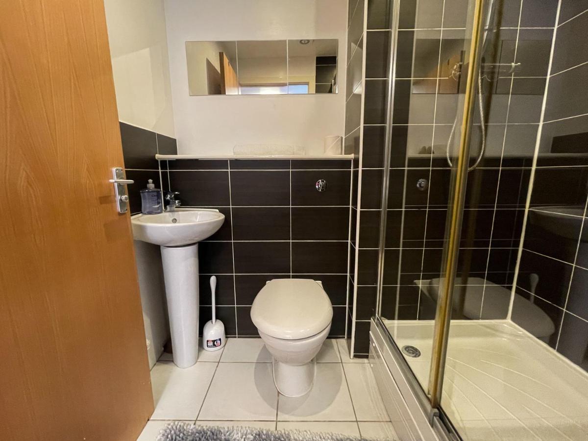גלאזגו Kelvingrove 2 Bedroom Apartment - Private Parking מראה חיצוני תמונה