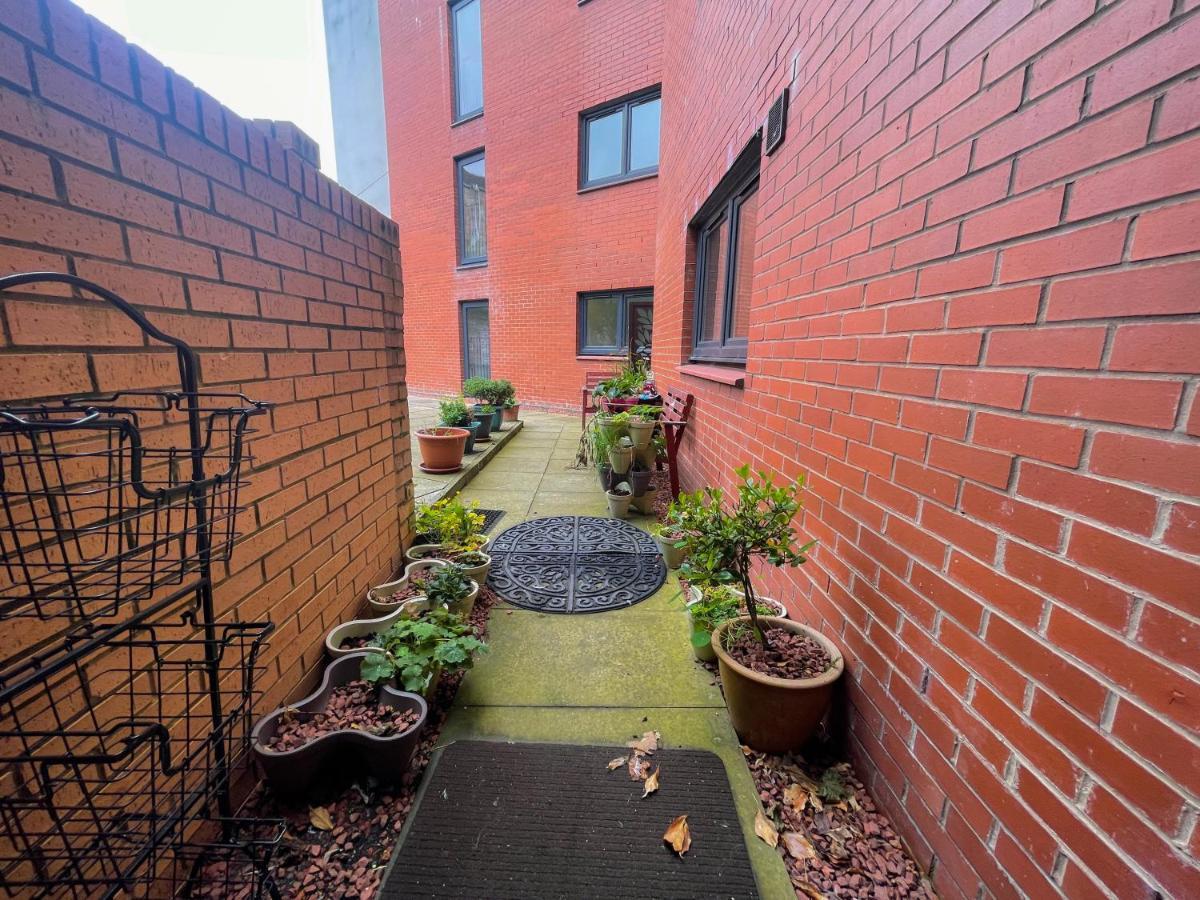 גלאזגו Kelvingrove 2 Bedroom Apartment - Private Parking מראה חיצוני תמונה