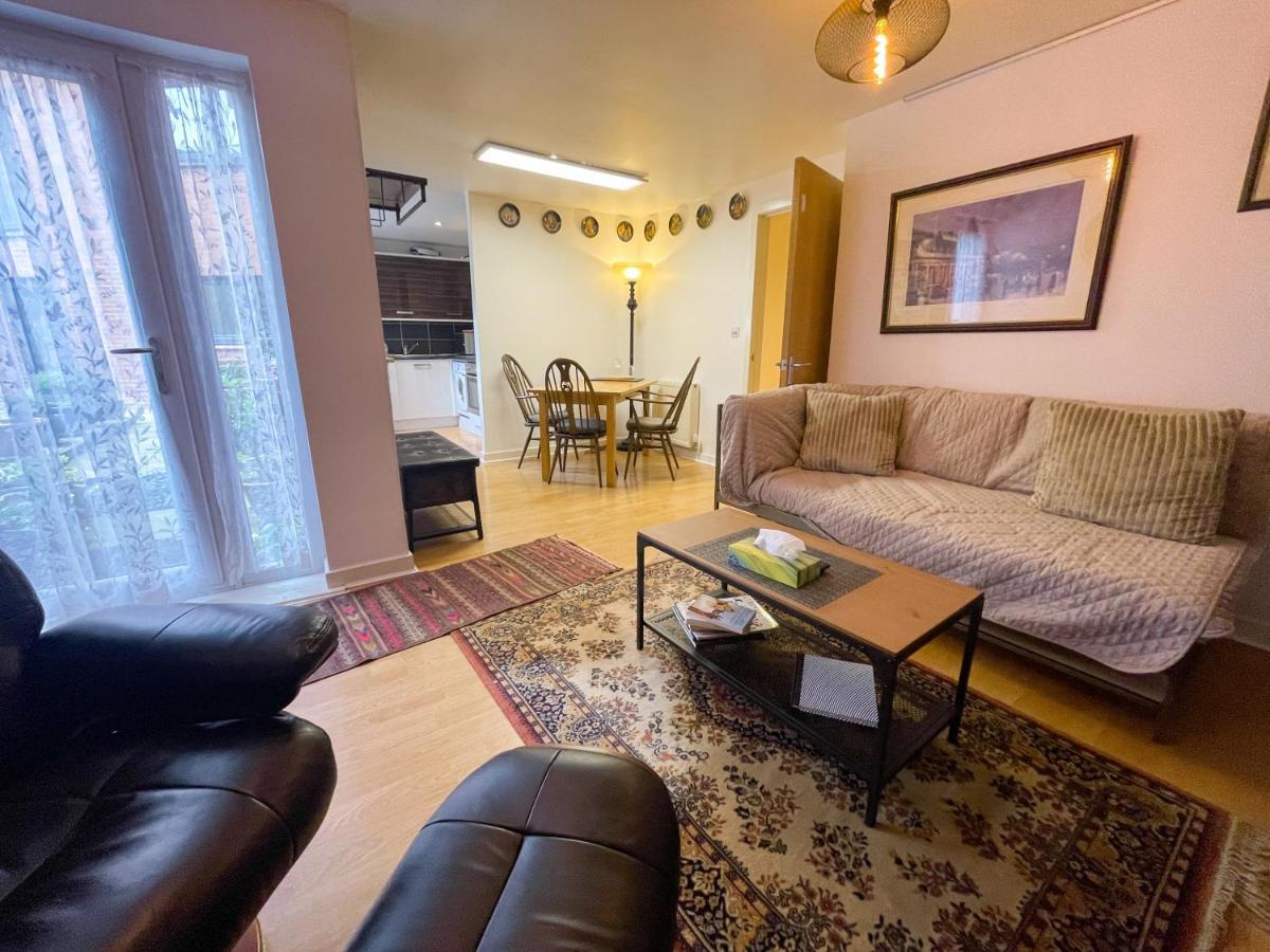 גלאזגו Kelvingrove 2 Bedroom Apartment - Private Parking מראה חיצוני תמונה