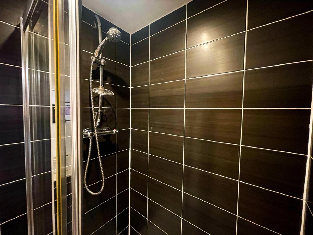 גלאזגו Kelvingrove 2 Bedroom Apartment - Private Parking מראה חיצוני תמונה